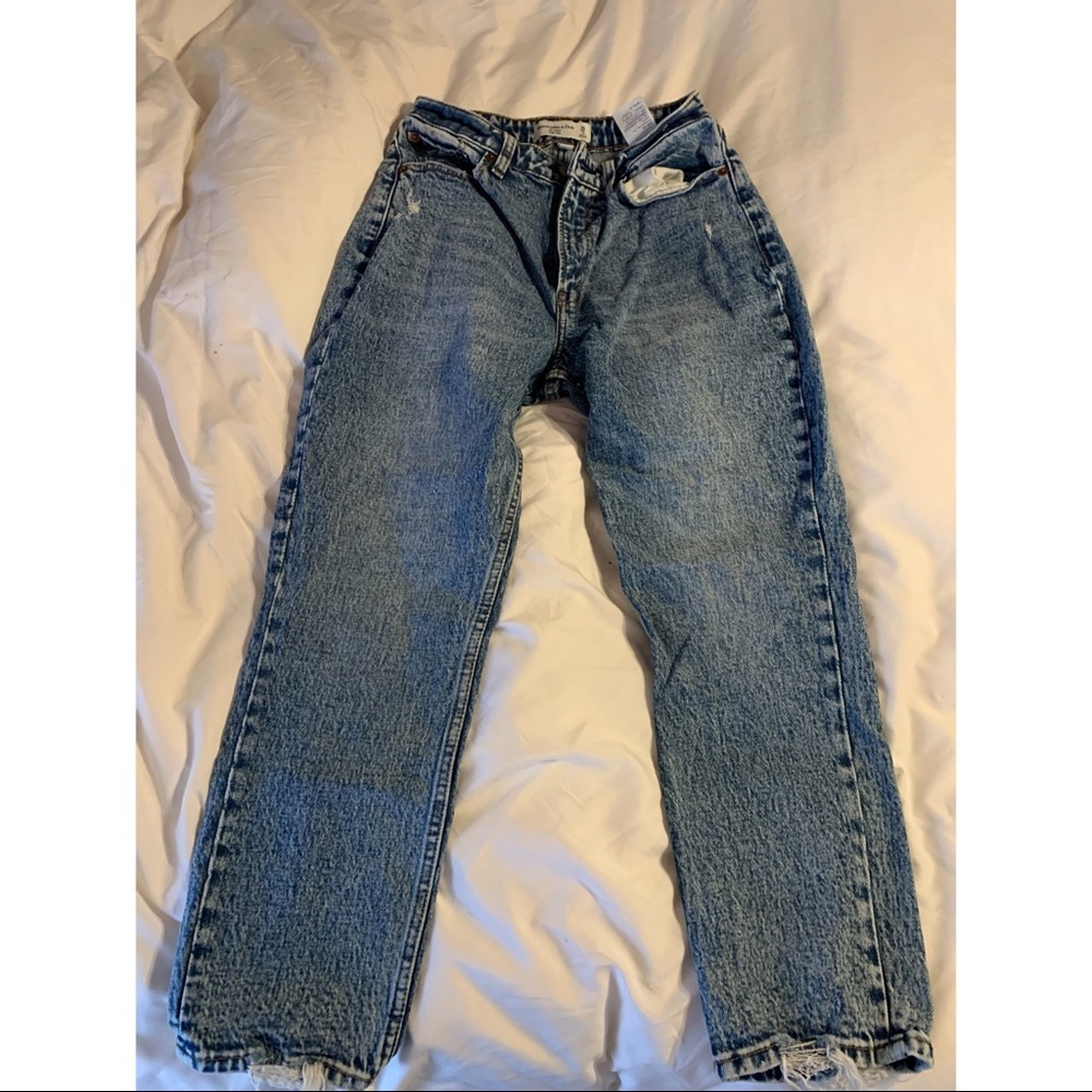 Abercrombie Mom Jeans